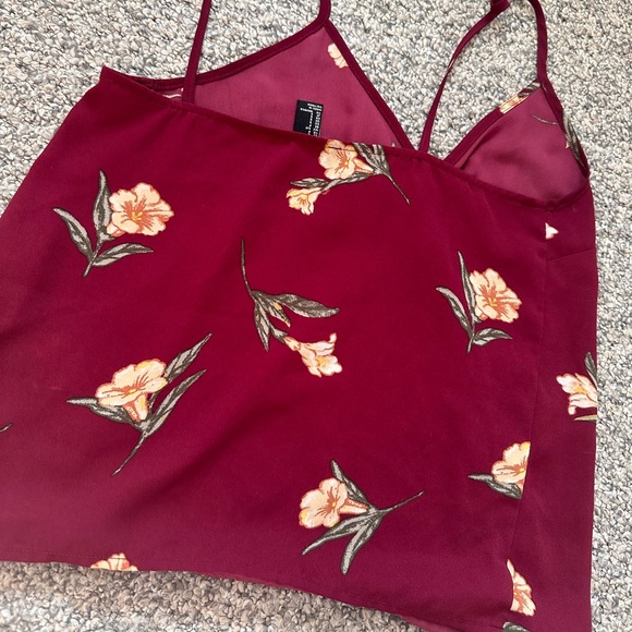 Forever 21 dark red floral spaghetti strap top - Picture 8 of 13